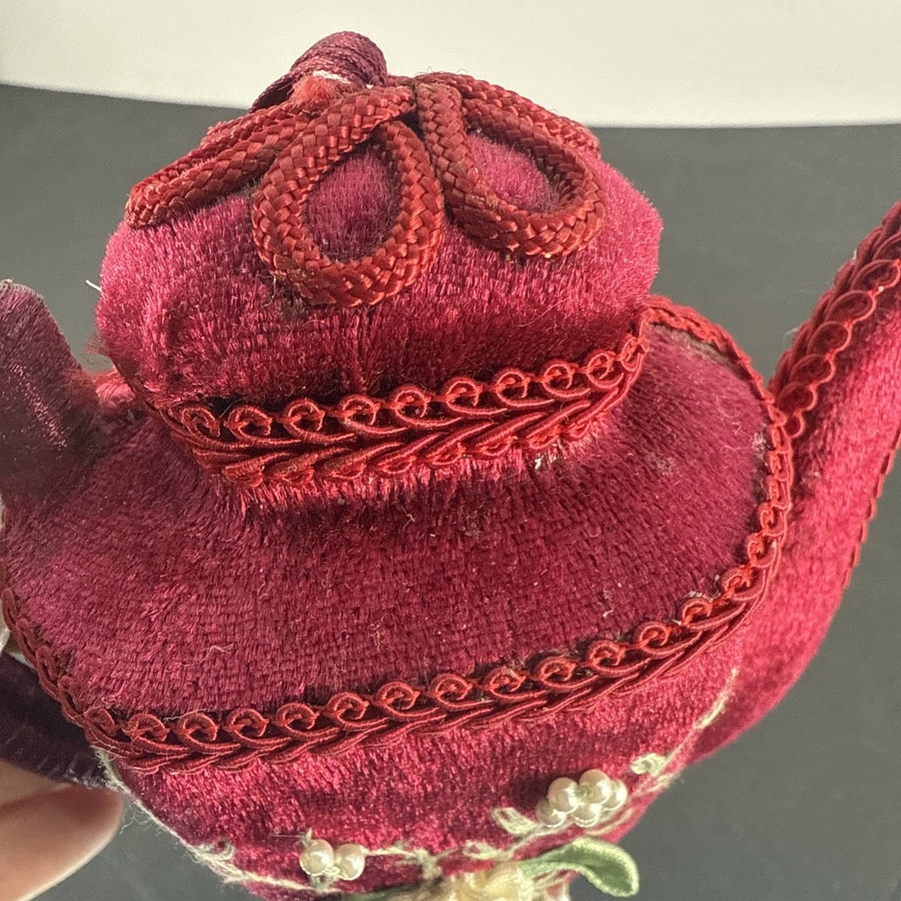 Red Rose Velvet Lace Teapot Christmas Ornament Embroidery Ornament Floral - Picture 7 of 9